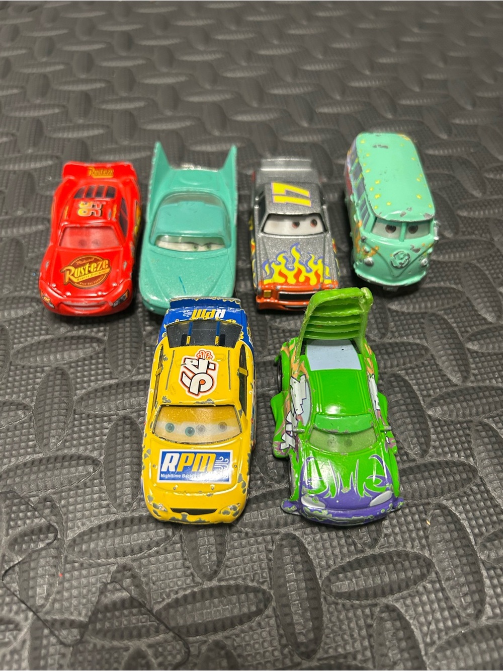 Disney Pixar Lenticular Eyes Moving Cars 1:55 Diecast Lot Lightning McQueen